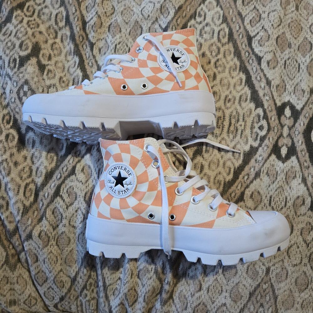 Converse lugged  checkered  platform 7.5